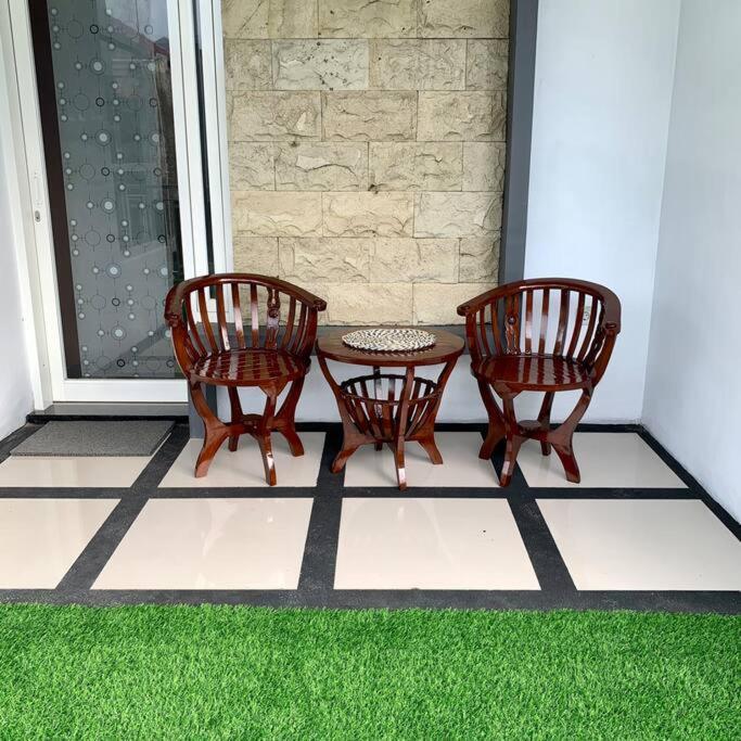 Kayz Villa Batu Dengan Kolam Renang Pribadi 外观 照片